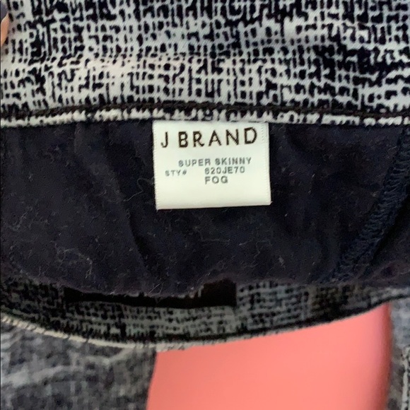 Not worn NWOT Jbrand skinny velvet black/grey 25 - Picture 4 of 7